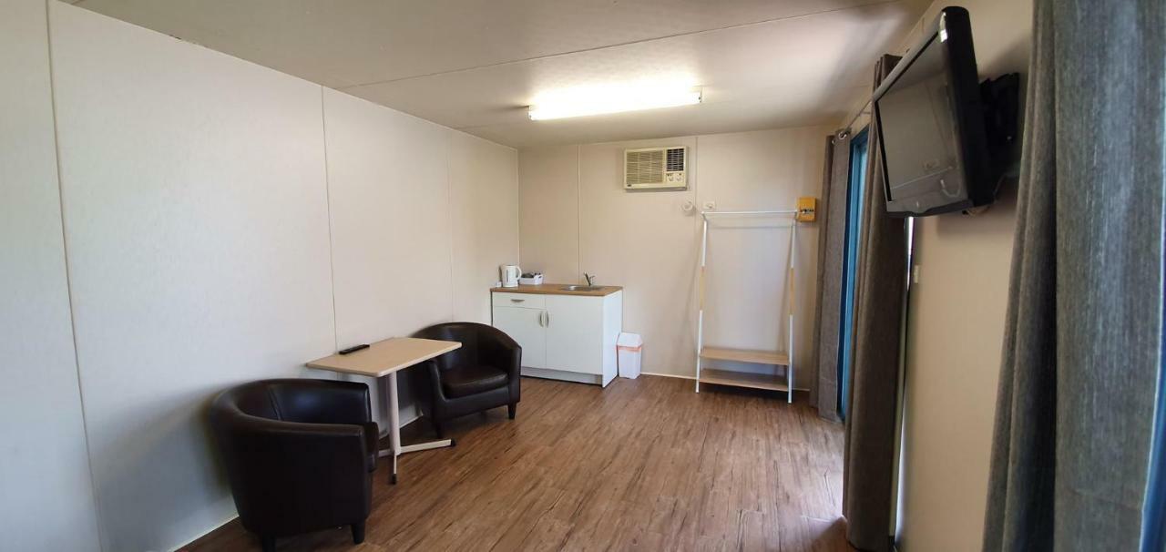 Pinjarra Caravan Park And Cabins المظهر الخارجي الصورة