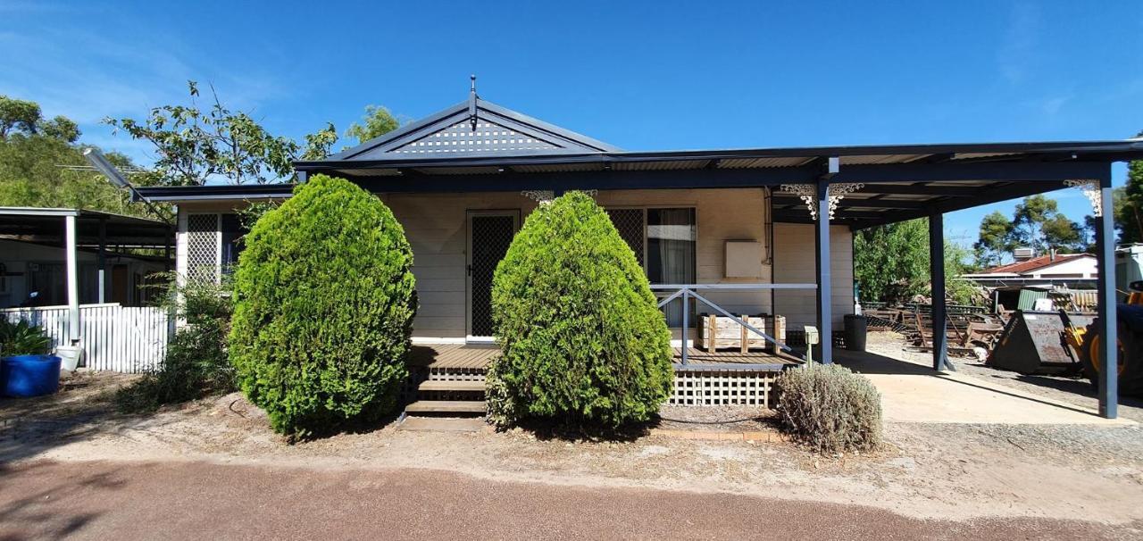 Pinjarra Caravan Park And Cabins المظهر الخارجي الصورة