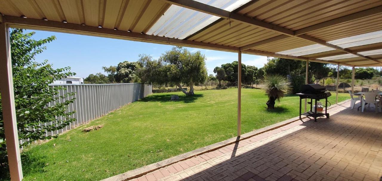 Pinjarra Caravan Park And Cabins المظهر الخارجي الصورة