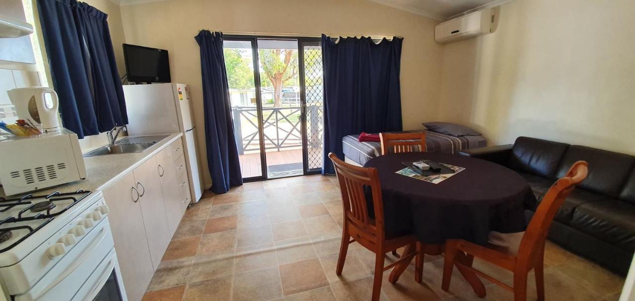 Pinjarra Caravan Park And Cabins المظهر الخارجي الصورة
