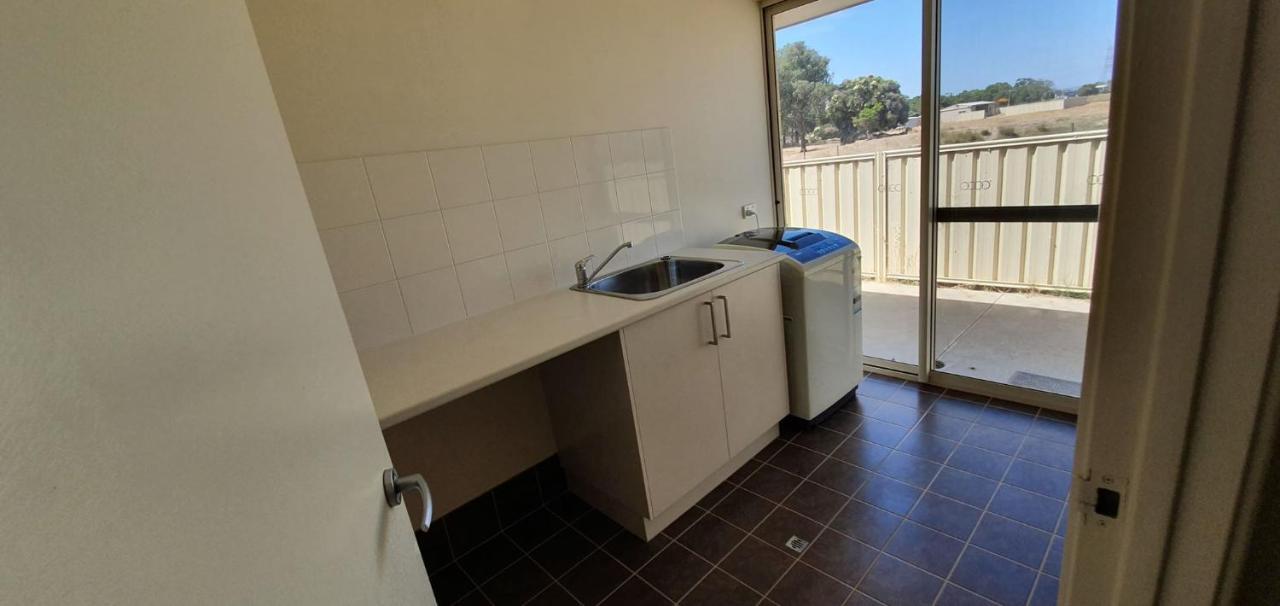 Pinjarra Caravan Park And Cabins المظهر الخارجي الصورة