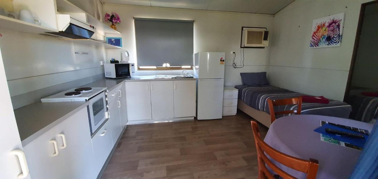 Pinjarra Caravan Park And Cabins المظهر الخارجي الصورة